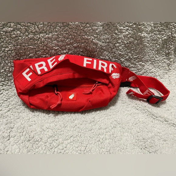 Fire Fanny Pouch - Picture 3 of 6